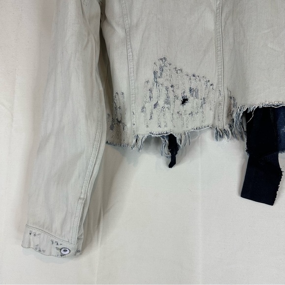 FREE PEOPLE Women’s Size M Denim Jean Jacket Coat Destructed Distressed - Picture 6 of 15
